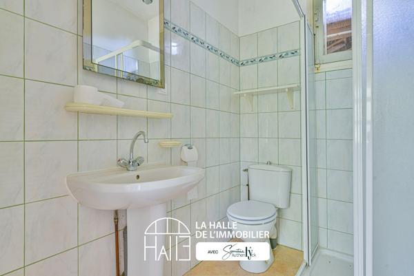 Maison
         3 pièces
        - 60 m²
