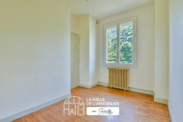 Maison
         3 pièces
        - 60 m²