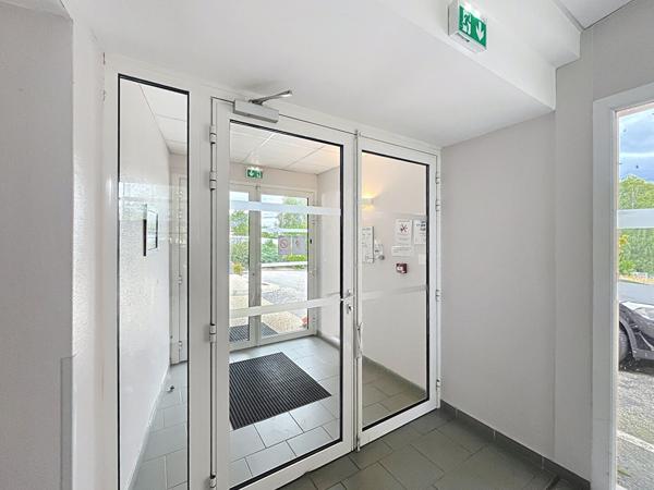 EXCLUSIVITE ! Ensemble immobilier Yssingeaux de plus de 650 m2 sur 8000m2 de terrain clos