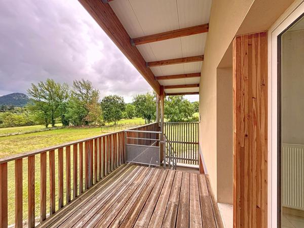 EXCLUSIVITE ! Ensemble immobilier Yssingeaux de plus de 650 m2 sur 8000m2 de terrain clos