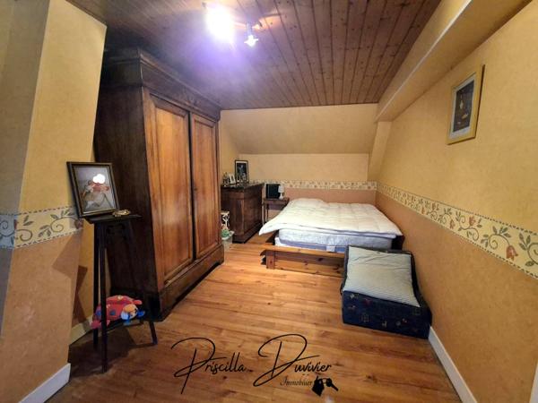 Angy (60250) Maison avec cour, garage, cave et jardin non attenant