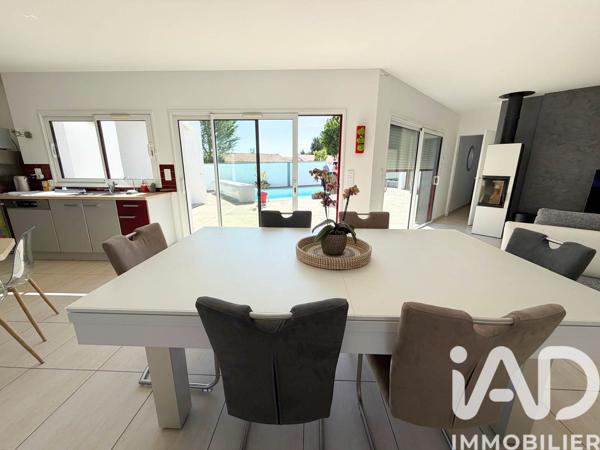 Maison à vendre 5 pièces 126 m² Dompierre-sur-Mer