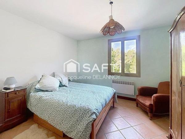 PROPRIÉTÉ ÉQUESTRE, 2 MAISONS, 5000 m² DE TERRAIN