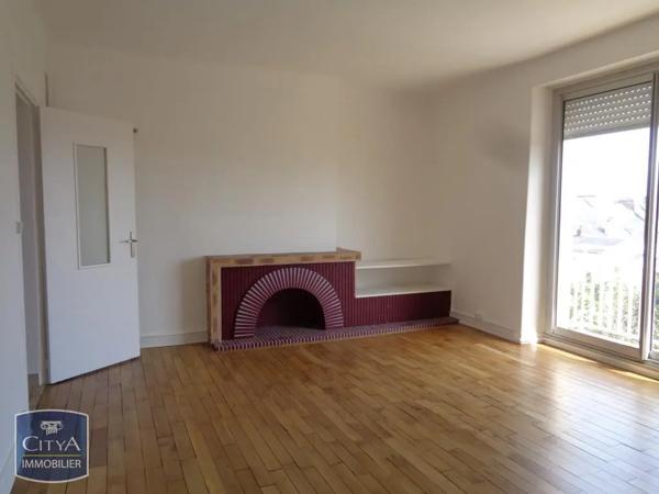 Appartement à louer 6 pièces 138.48m² Saint-Nazaire (44600)