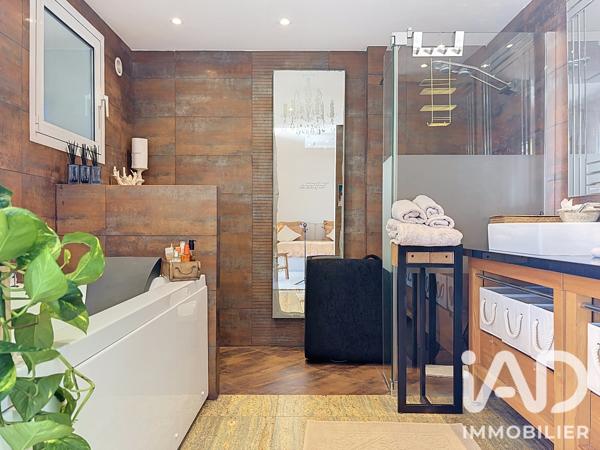 Maison à vendre 8 pièces 280 m² Vallauris