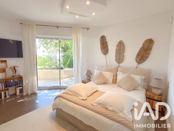 Maison à vendre 8 pièces 280 m² Vallauris
