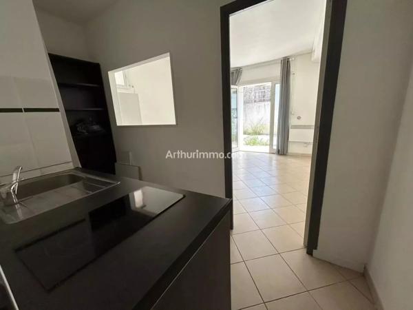 Location Appartement 1 pièces 19 m2 à Aubagne