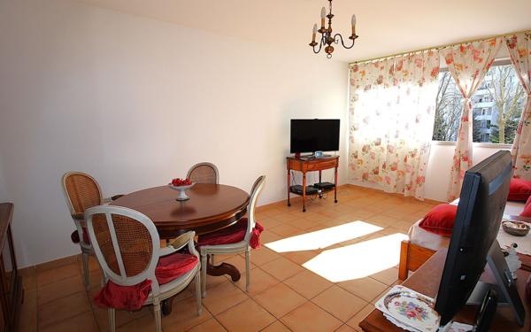 Appartement à vendre    3 pièces • 57,08 m2 Le Bourget