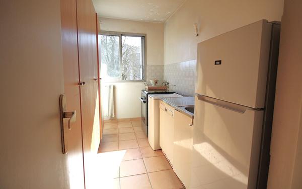 Appartement à vendre    3 pièces • 57,08 m2 Le Bourget