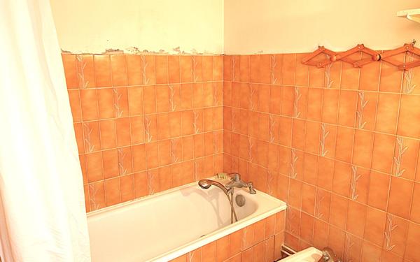 Appartement à vendre    3 pièces • 57,08 m2 Le Bourget