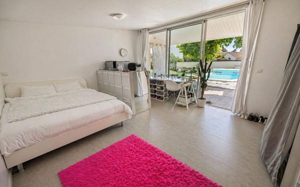 Maison à vendre    6 pièces • 147 m2 Montfavet - Avignon