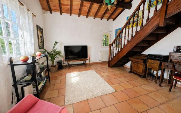 Maison à vendre    6 pièces • 147 m2 Montfavet - Avignon