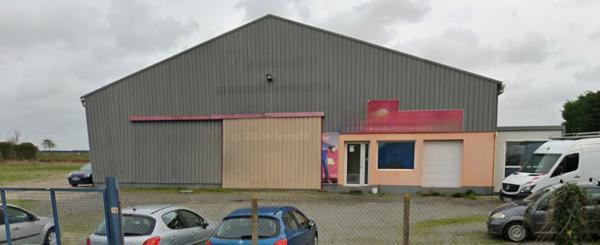 Local commercial 400 m2 , Entrammes Local commercial 400 m2 , Entrammes