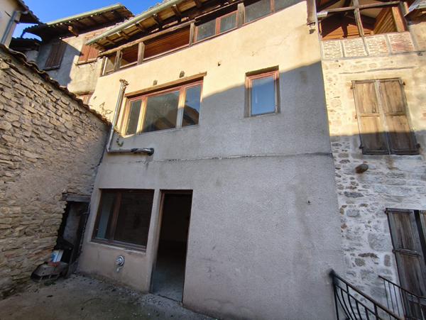 Immeuble à rénover dans le centre ville de Figeac