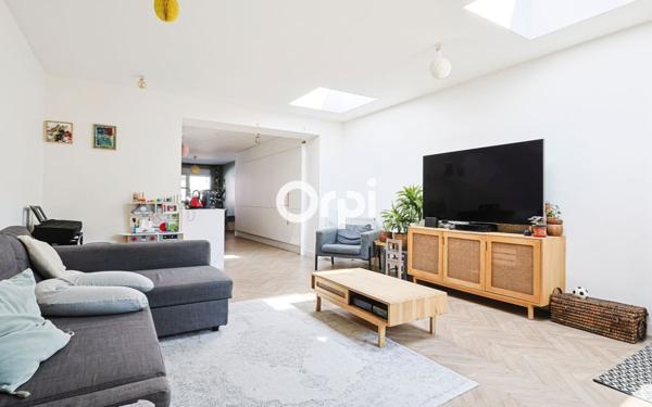 Maison à vendre    5 pièces • 140 m2 Faches-Thumesnil
