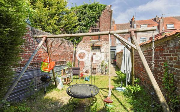 Maison à vendre    5 pièces • 140 m2 Faches-Thumesnil