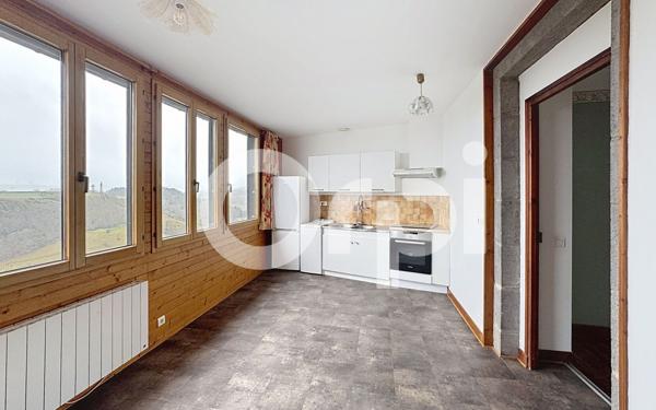Appartement à louer    2 pièces • 32 m2 Saint-Flour