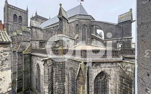 Appartement à louer    2 pièces • 32 m2 Saint-Flour