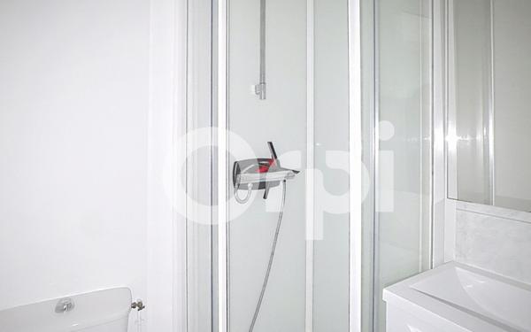 Appartement à louer    2 pièces • 32 m2 Saint-Flour