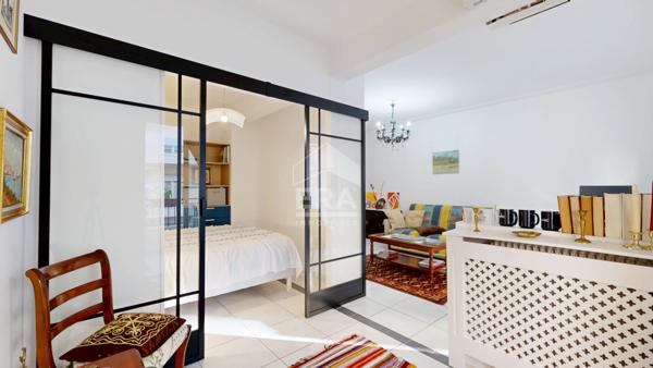 NICE - FLEURS : GRAND 2 PIÈCES AVEC TERRASSE