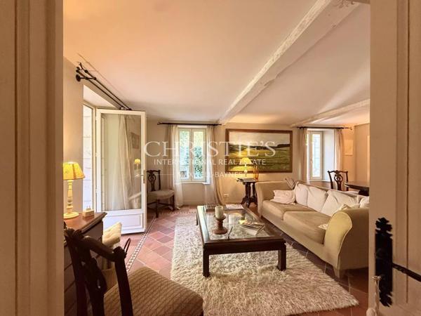 Un lieu d’âme et de beauté, où l’eau, la pierre et la lumière ne font plus qu’un.