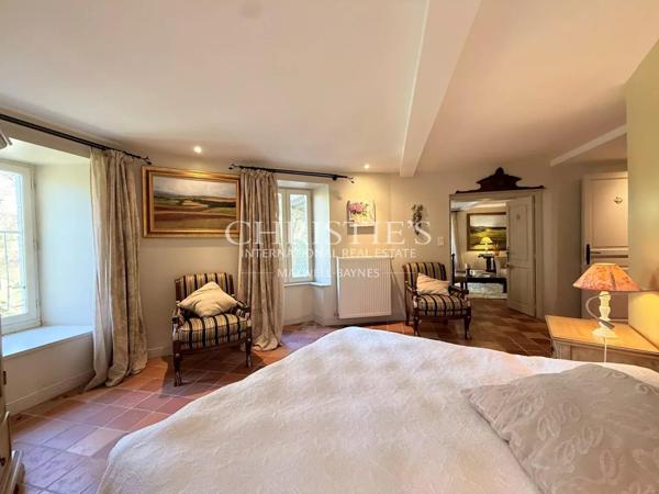 Un lieu d’âme et de beauté, où l’eau, la pierre et la lumière ne font plus qu’un.