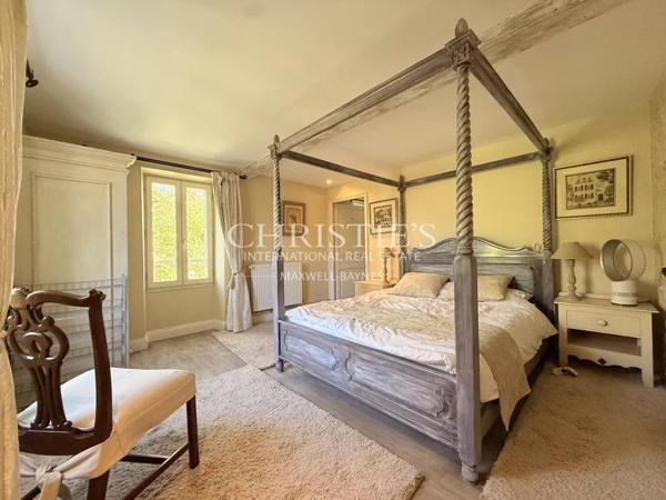 Un lieu d’âme et de beauté, où l’eau, la pierre et la lumière ne font plus qu’un.