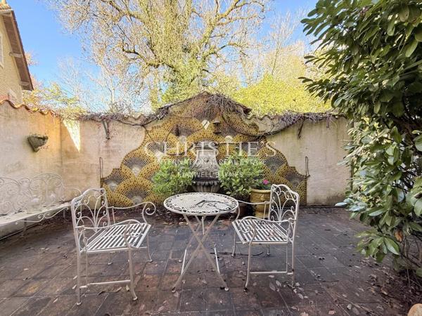 Un lieu d’âme et de beauté, où l’eau, la pierre et la lumière ne font plus qu’un.