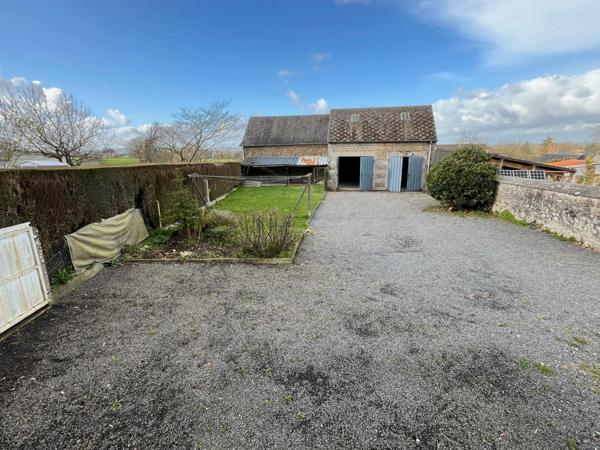 Maison en pierres de 140 m² – 6 chambres – Saint-Sever-Calvados (Noues-de-Sienne)