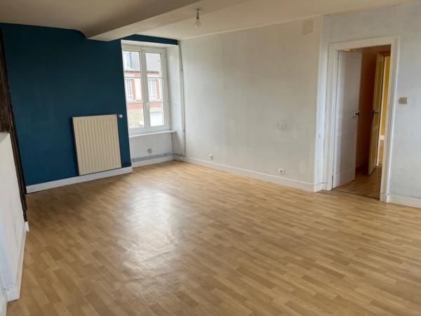 Maison en pierres de 140 m² – 6 chambres – Saint-Sever-Calvados (Noues-de-Sienne)