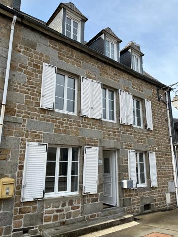 Maison en pierres de 140 m² – 6 chambres – Saint-Sever-Calvados (Noues-de-Sienne)