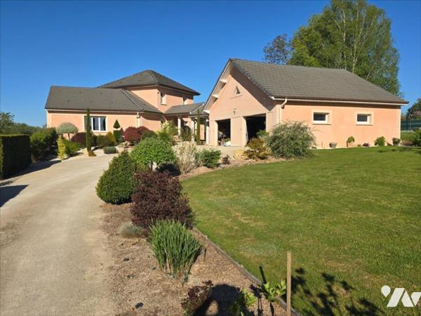Propriété de luxe à MONTHUREUX-SUR-SAONES
