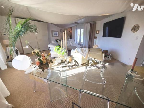 Propriété de luxe à MONTHUREUX-SUR-SAONES