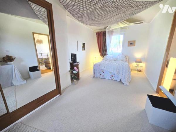 Propriété de luxe à MONTHUREUX-SUR-SAONES