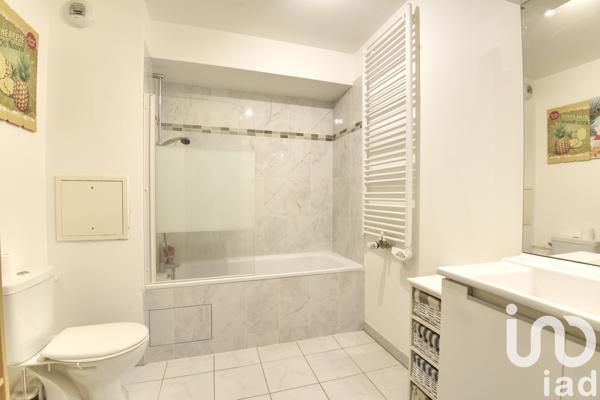 Location appartement 2 pièces 44 m² Chessy