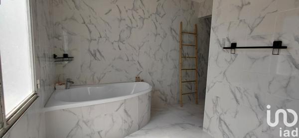 Maison à vendre 5 pièces 135 m² Saint-Sulpice-Laurière