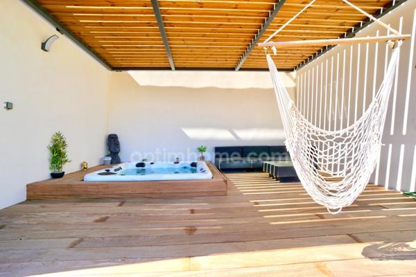 EXCEPTIONNELLE VILLA D’ARCHITECTE – PRESTATIONS HAUT DE GAMME – AIGUES-MORTES