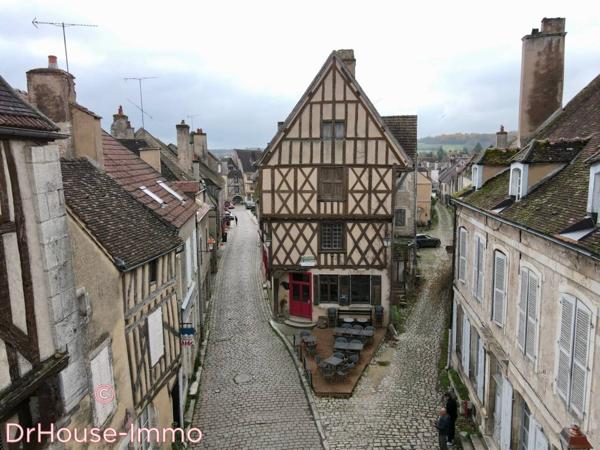 Immeuble à vendre 5 pièces de 300 m²