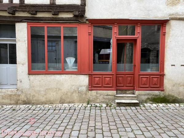 Immeuble à vendre 5 pièces de 300 m²