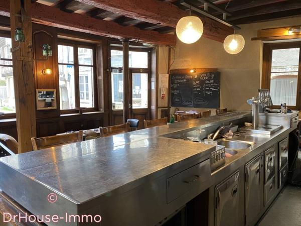 Immeuble à vendre 5 pièces de 300 m²