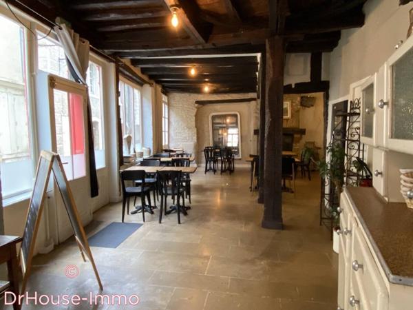 Immeuble à vendre 5 pièces de 300 m²