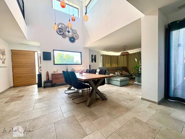 Magnifique Villa 4 faces contemporaine type F5 avec garage