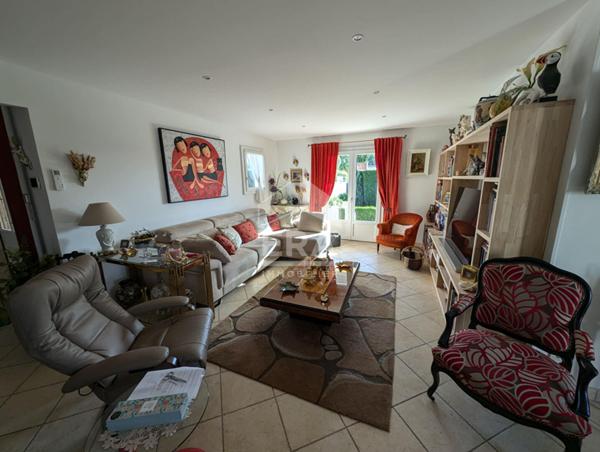 Maison individuelle à 8 min de Montpon-Ménéstérol 7 pièces de 186,45 m²