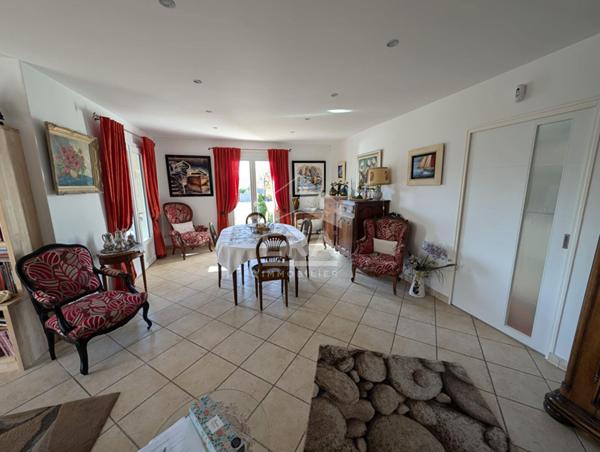 Maison individuelle à 8 min de Montpon-Ménéstérol 7 pièces de 186,45 m²