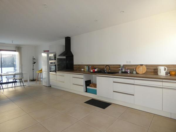 Villa R+1 de 105m² avec jardin et garage