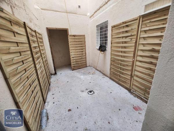 Appartement à louer 1 pièce 17.99m² Perpignan (66000)