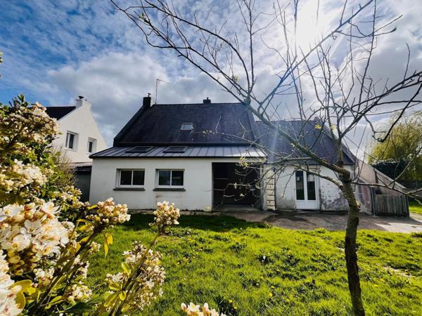 Maison à ROSPEZ, 22300 - 11 pièces 130m²