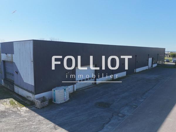 A VENDRE Local commercial à Coutances 3000 m2