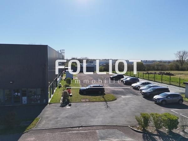 A VENDRE Local commercial à Coutances 3000 m2