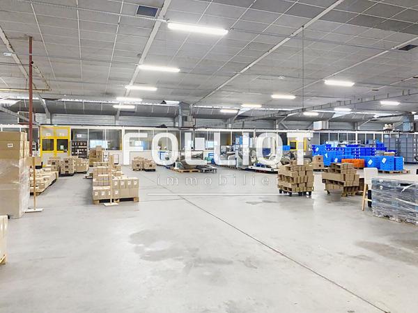 A VENDRE Local commercial à Coutances 3000 m2